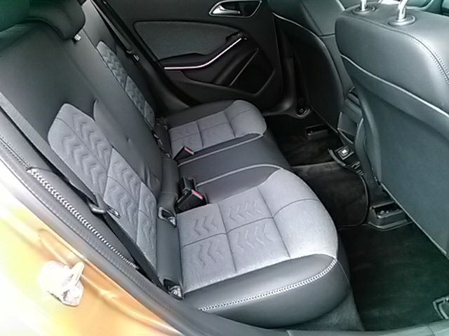 Mercedes Benz GLA-CLASS 2018-06 16688-11