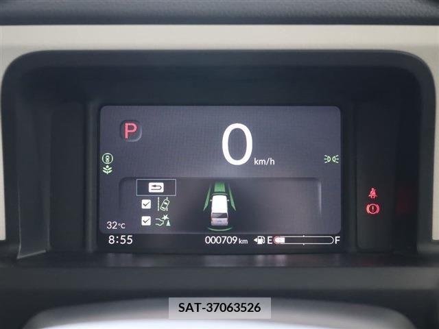 Honda N BOX 2023-11 307520-6