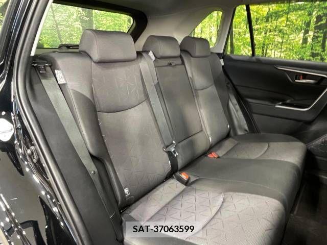 Toyota RAV4 2021-06 337093-9