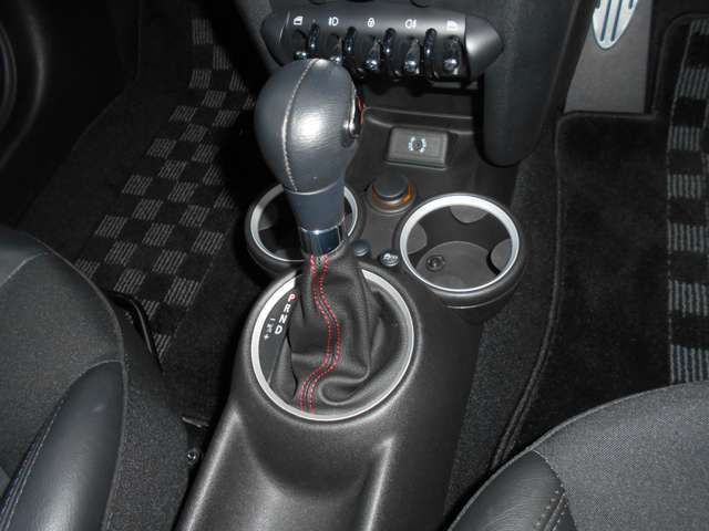 Bmw MINI 2012-09 26550-13