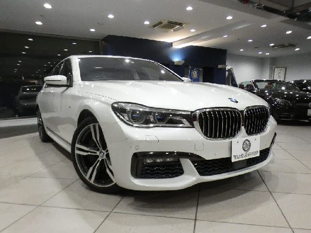 Bmw 7 SERIES 2016-10 7785-26