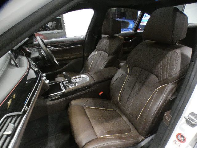 Bmw 7 SERIES 2016-10 7785-25