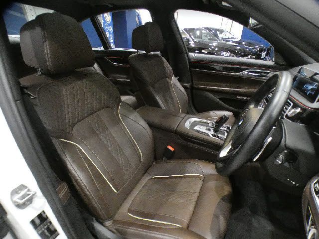 Bmw 7 SERIES 2016-10 7785-24