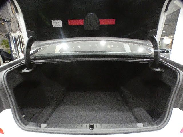 Bmw 7 SERIES 2016-10 7785-28