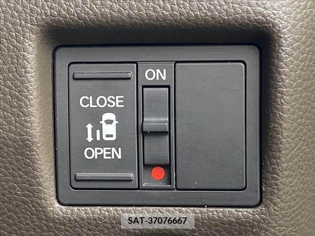Honda N BOX 2022-07 350435-6