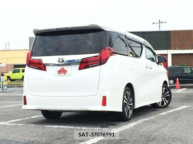 Toyota ALPHARD 2023-01 378036-2