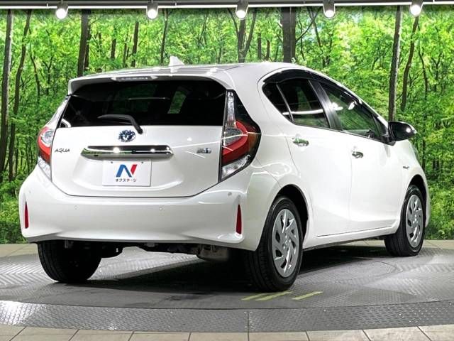 Toyota AQUA 2018-11 195165-17