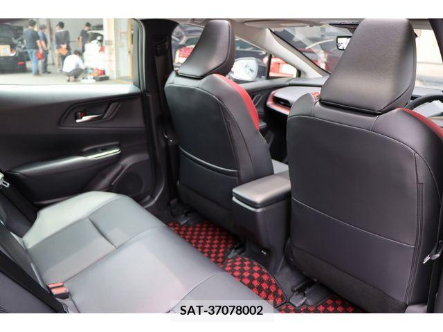 Toyota PRIUS 2023-06 313492-17