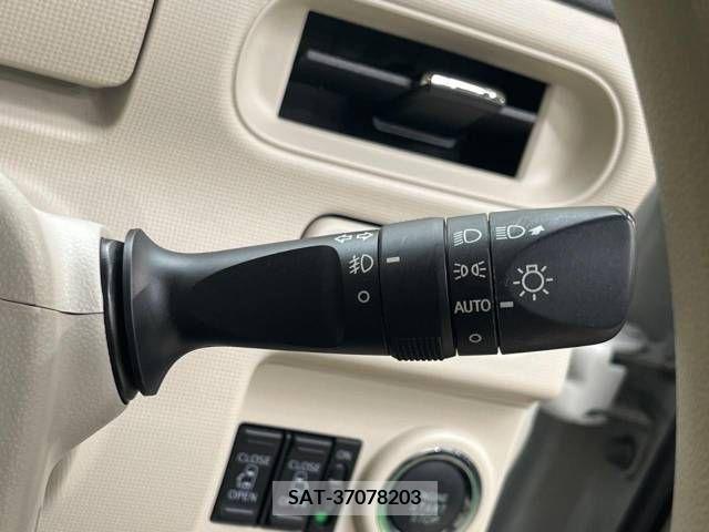 Daihatsu MOVE 2018-02 203012-7