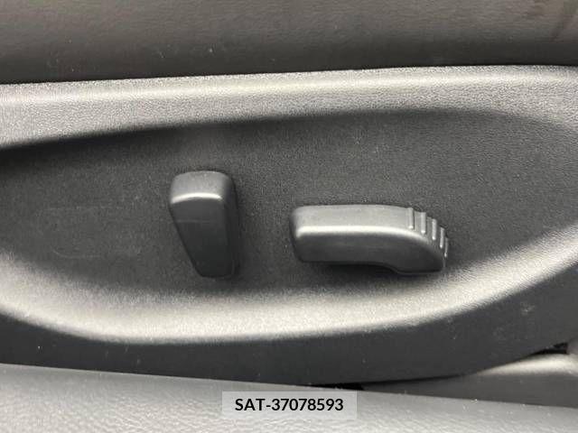 Nissan SKYLINE 2017-09 368321-10
