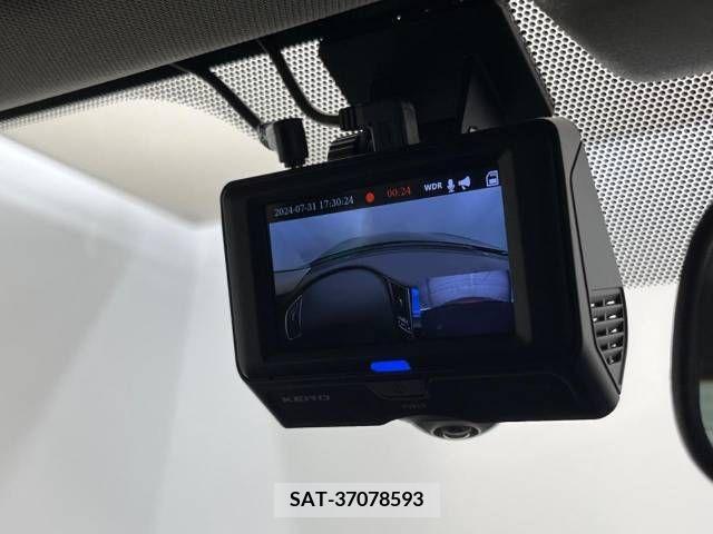 Nissan SKYLINE 2017-09 368321-8