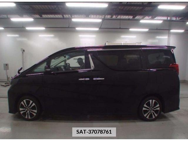 Toyota ALPHARD 2022-05 335442-4