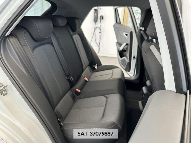 Audi Q2 2021-03 340586-23