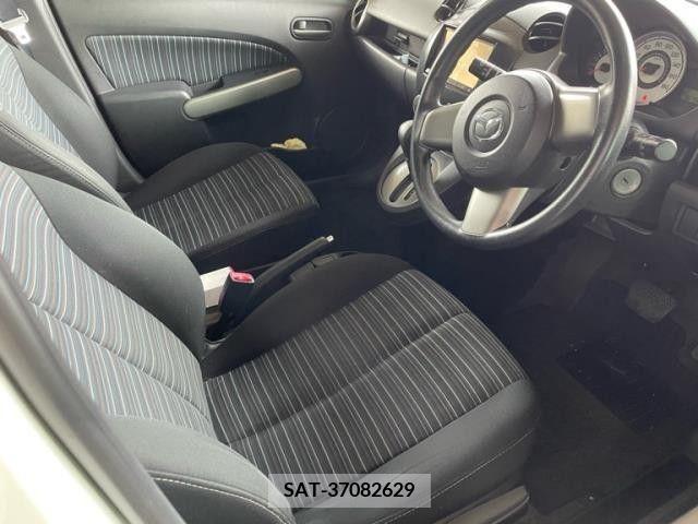 Mazda DEMIO 2009-07 354838-1