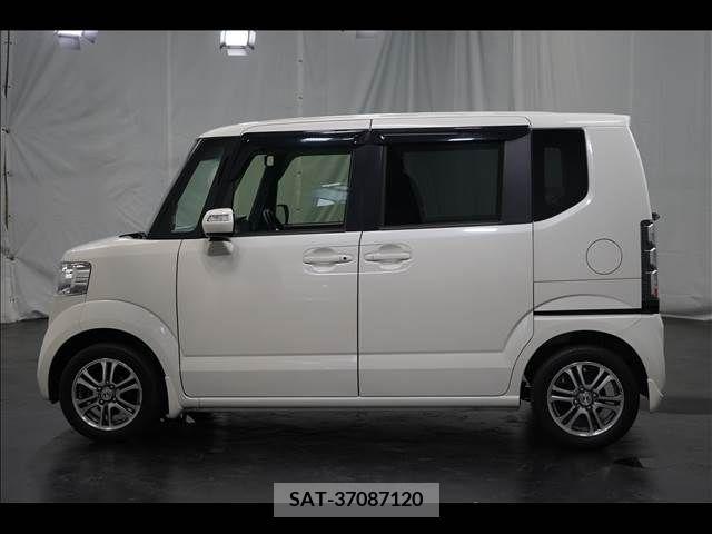 Honda N BOX 2014-10 306579-12