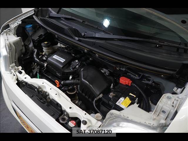 Honda N BOX 2014-10 306579-17