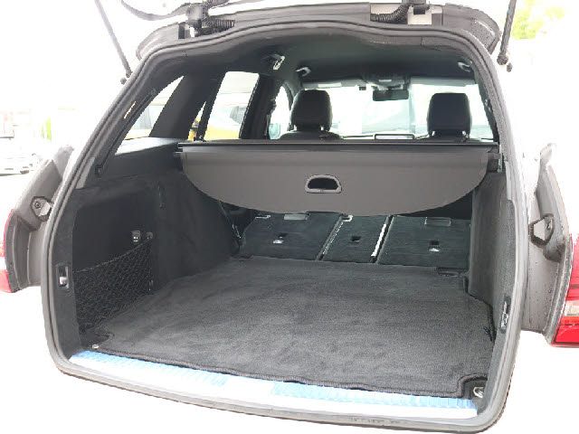 Mercedes Benz C-CLASS 2018-09 22414-6