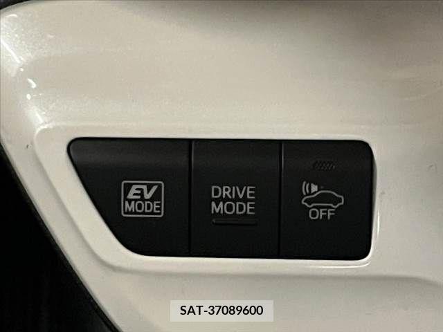 Toyota PRIUS 2016-03 322263-19