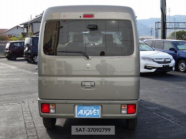 Suzuki EVERY 2024-03 268910-4
