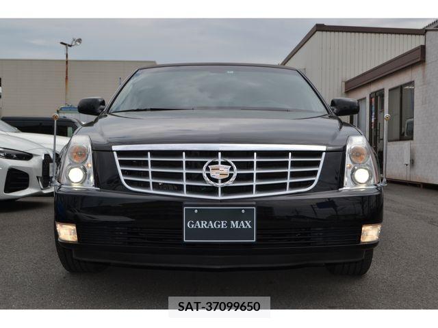 Cadillac DTS 2008-01 230536-3