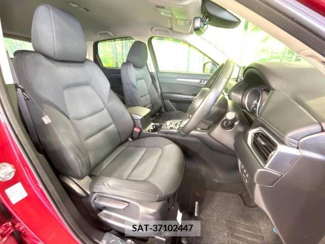 Mazda CX-5 2018-07 265700-8