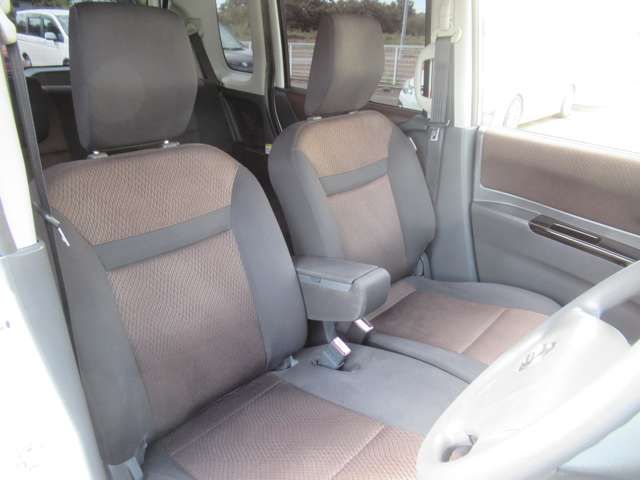 Nissan ROOX 2012-12 24222-12