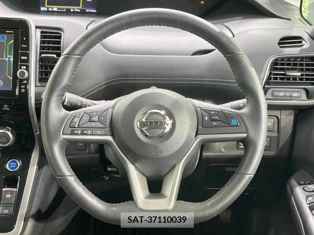 Nissan SERENA 2018-03 349562-12