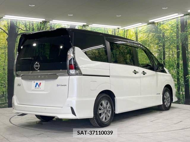 Nissan SERENA 2018-03 349562-18