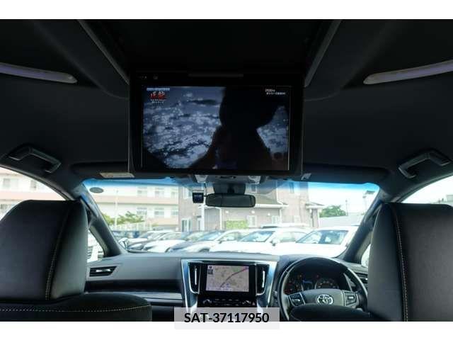 Toyota ALPHARD 2021-03 346419-17