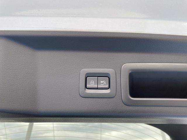 Mazda CX-30 2020-02 20984-11