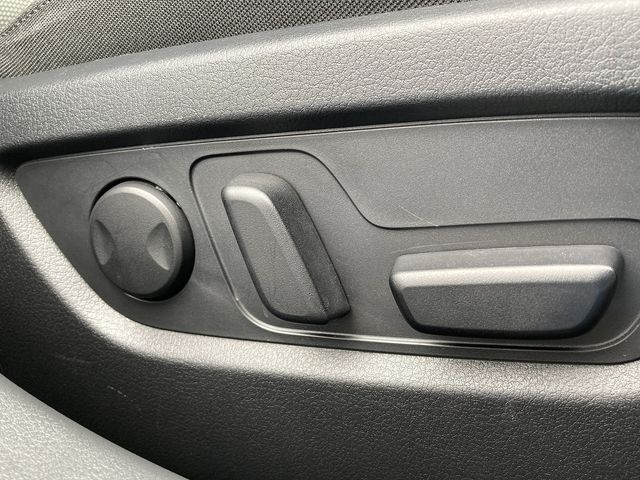 Mazda CX-30 2020-02 20984-16