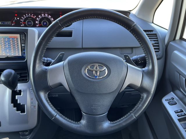 Toyota NOAH 2007-10 1291-15