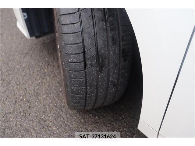 Toyota ALPHARD 2019-01 385672-27