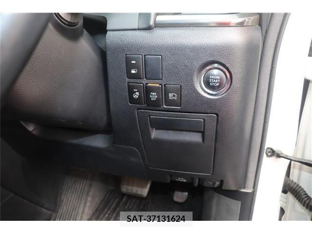 Toyota ALPHARD 2019-01 385672-9