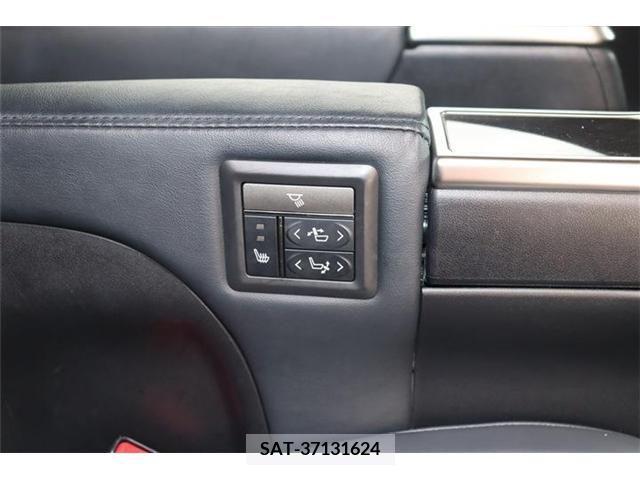 Toyota ALPHARD 2019-01 385672-15