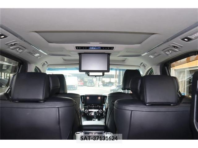 Toyota ALPHARD 2019-01 385672-21