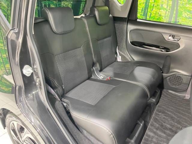 Daihatsu MOVE CUSTOM 2018-04 18736-9