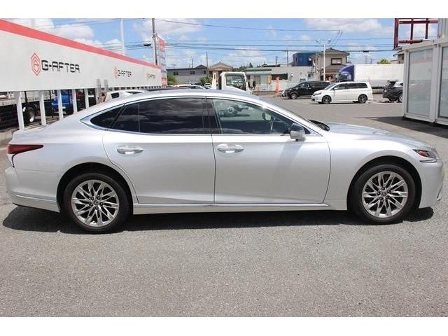 Lexus LS 2018-04 6222-10