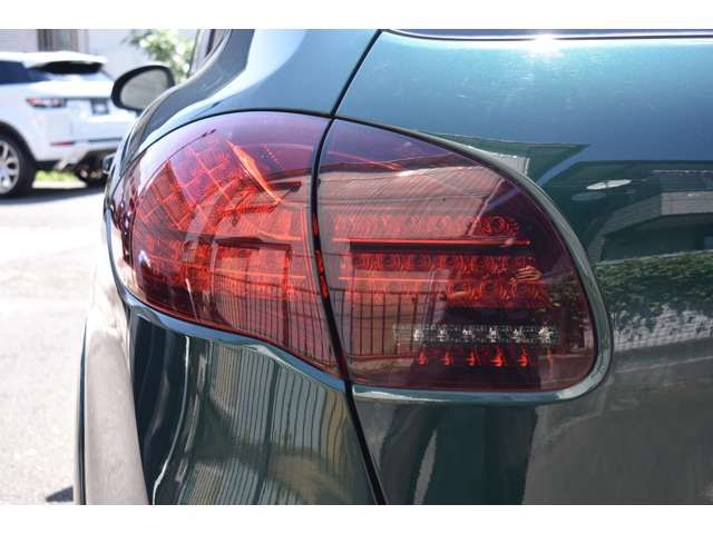 Porsche CAYENNE 2012-12 22908-11
