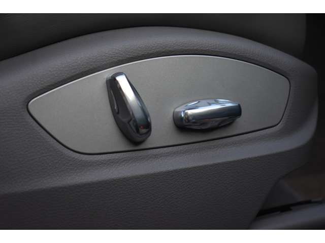 Porsche CAYENNE 2012-12 22908-16