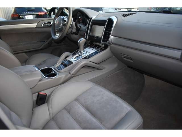 Porsche CAYENNE 2012-12 22908-15