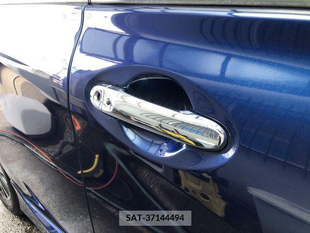 Nissan NOTE 2019-09 365436-17