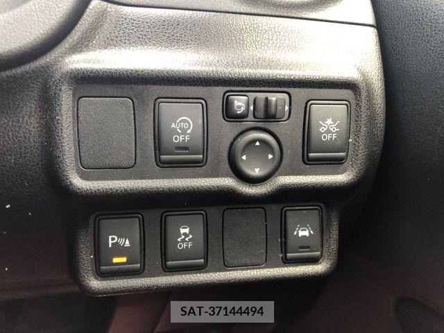 Nissan NOTE 2019-09 365436-7