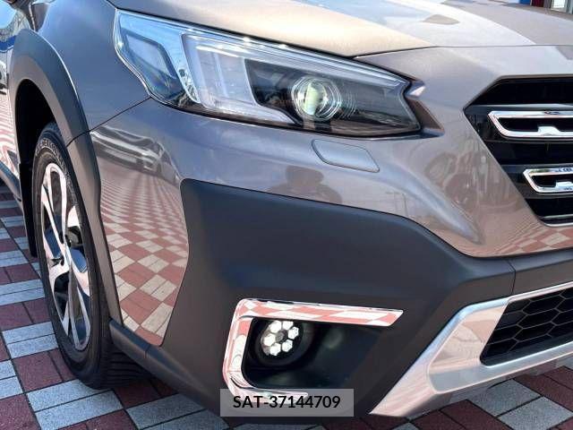 Subaru OUTBACK 2023-02 301180-12
