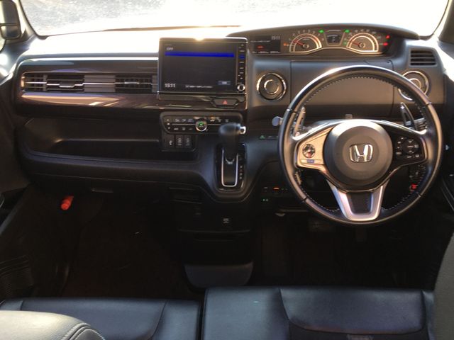 Honda N BOX CUSTOM 2017-11 17501-5