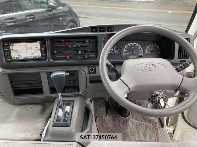 Toyota COASTER 2010-03 216883-5