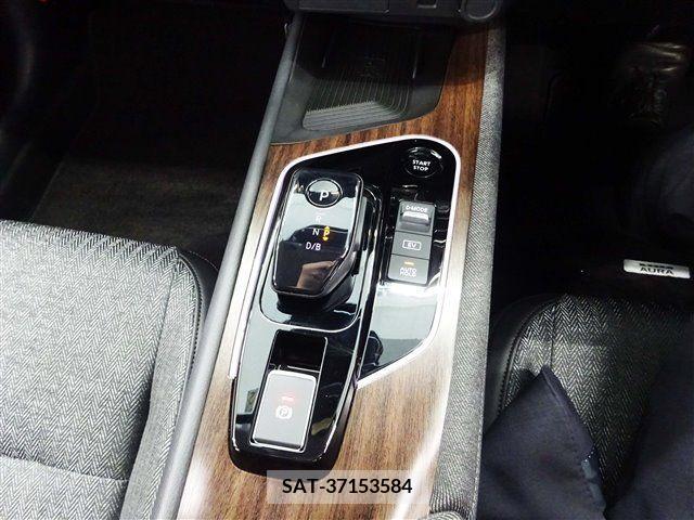 Nissan AURA 2023-02 337210-2