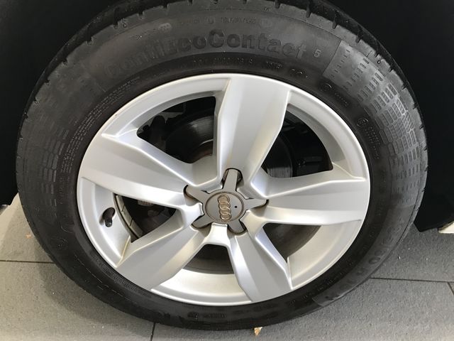 Audi A1 2017-03 26376-26