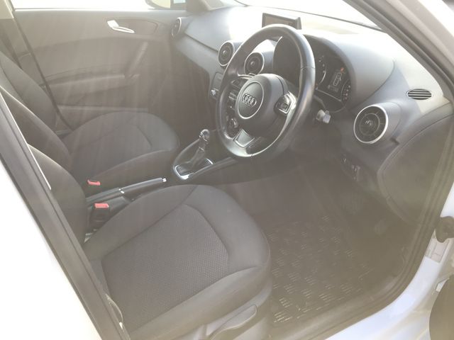 Audi A1 2017-03 26376-9