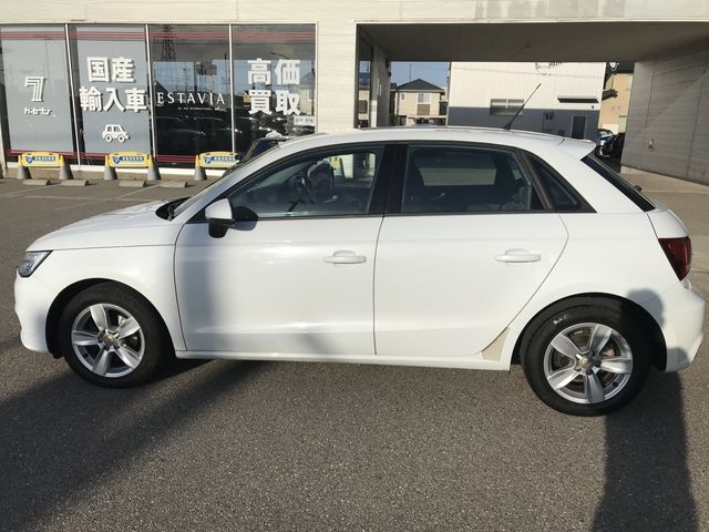Audi A1 2017-03 26376-8
